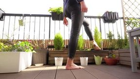 Harley Quinn (Khaleesi From Ukraine) Use Man On Patio - Russian Language - Part 1 - 4K