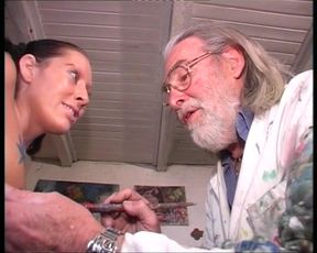 Attractive German model sucks stiff rod of her artist