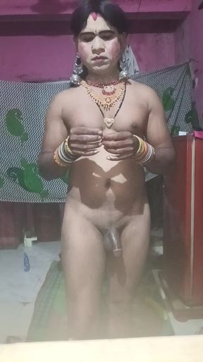 Deshi Madhuri bhabhi crasdreshing