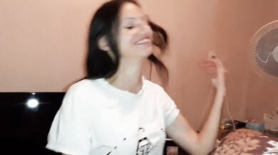 My doctor cured my low pressure with an orgasm with conversations - Lesbian_Illusion