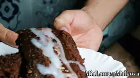 Hungry! I Want You to Cum in My Food. the Best Cake.