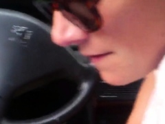 Petite fellation par une amie