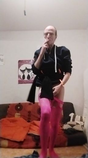Striptease in Blue and Pink !! hihihi