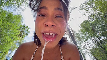 TAN SKIN BABE AMI BUE SUCK AND LICK A BIG COCK ON POV