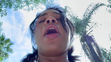 TAN SKIN BABE AMI BUE SUCK AND LICK A BIG COCK ON POV