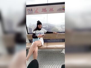 MAMADA REAL A FAN: GRAN MAMADA EN EL TELEFÉRICO, ME LA TRAGO TODA EN PÚBLICO
