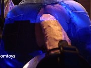 GAY FIST avec mon jeans skinhead dechiré et la fuckmachine avec un gode XXL rambone + gay fart