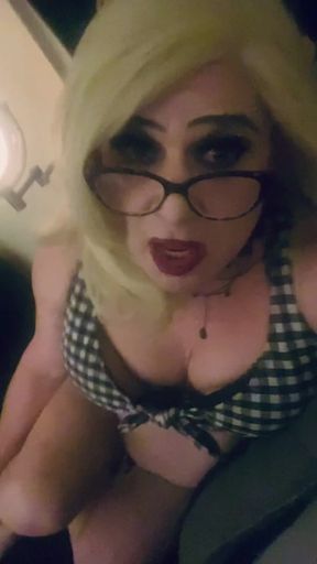 Krissy Sweets Fucks Asshole