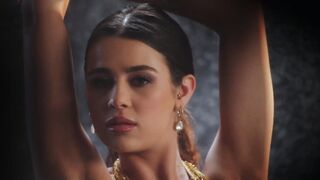 VIXEN Fashion camgirl Kylie inspires designer inside every way