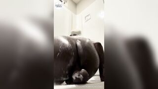 Pound my Dark-hued Arse in the Bathroom