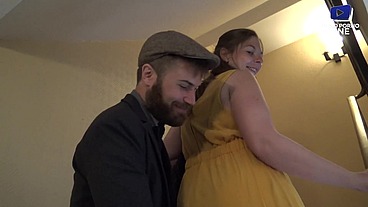 UNE BONNE SODOMIE POUR CETTE MAMAN