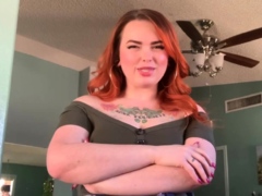 Amateur redhead bbw Michelle with glasses fucks her ass