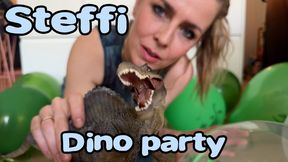 1559 Dino party