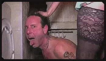 CentoXCento Amateur Orgy: Pissing Session with Fabiola & Floriana