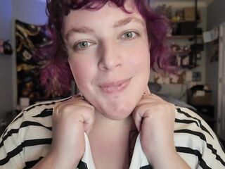 Trans girlfriend gets a movie call from her lengthy distance BF DURING THE TIME THAT that guy's at work