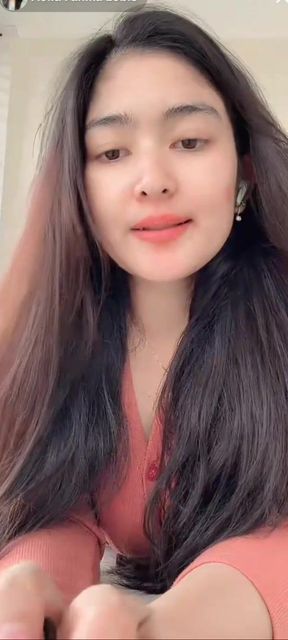 Aulia Rahma Lubis’ Viral Indonesian Heat in a Massage Rush