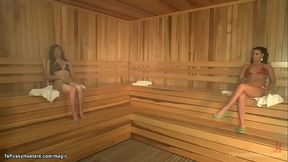 Shemale anal fuck babe in public toilet