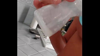 Coucou,D&eacute_bloque vite ma vid&eacute_o pour d&eacute_couvrir mon premier tirage de lait ...