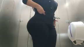 CAMERA IN PUBLIC BATHROOM CATCHES A BEAUTIFUL VOLUPTUOUS WOMAN