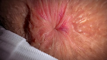 18 years old girl farted and said something to cover up the evidence, but I smelled it.