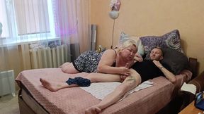 Blowjob From a Neighbor and Cum