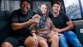 Madura amateur gordita se deja follar el culo por Jay Brown