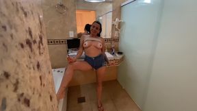 Amateur real home movie with backstage - Naughty milf getting ready to fuck her ass