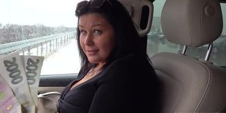 Czech babe Laura Boomlock gets fucked on the streets