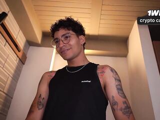 Do it lazily so my stepmother doesn't suspect everything! - Trio with 2 breasty Colombian chicks