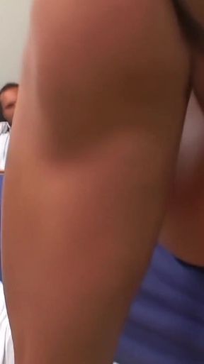 Blonde Milf T.j Powers Enjoys Fuck