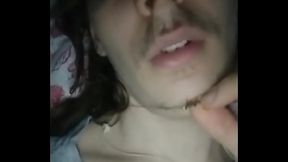 Random guy flexes gf chain