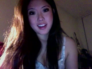 This Asian chick likes to get off using her toothbrush