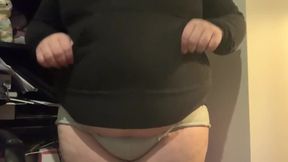 Morbidly Obese Feedee Crams Belly Into Old Pants Cum Explosion