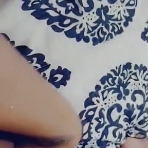 Lonely house wife fists pussy