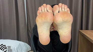 Foot fetish In silk pajamas