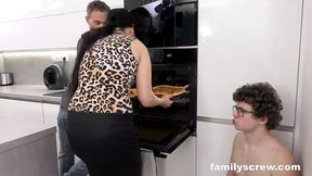 Seductive milf and flaxen-haired get down and dirty in family dinner creampie orgy