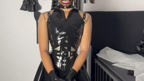 Jazzyyluxx grwm with latex