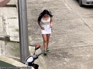 My Neighbour Was Just Gonna the Store to Do Her Errand