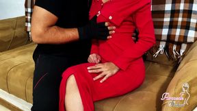 Amateur MILF gets hot coffee and sex in the coffee shop