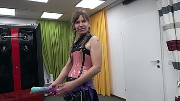 Girl fuck trans with strap-on cock transgender fisting shemale Ladyboy