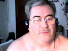 hot argentinian grandpa wanking and cumming
