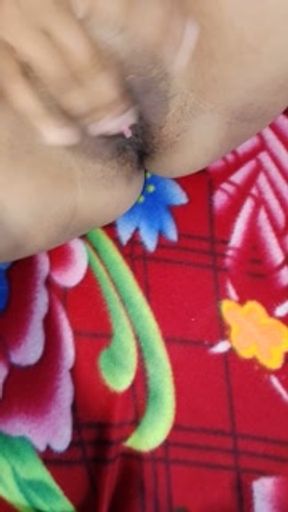 My sexy fingering and happy ending. සිංහල කෙල්ලගෙ වැලක් බල බල ඇගිල්ල ගහනවා.