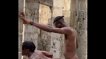 Big dick can make a bottom fuck anywhere so we fucked in an uncompleted building