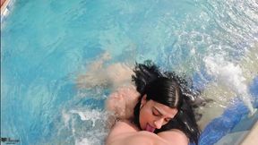 Language against language... A Wet and Delicious Battle Between Two Queens - Porn in Spanish