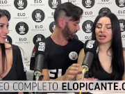 MIELSITA Y ALMENDRA MUESTRAN LA TANGA EN EL CUARTO PICANTE