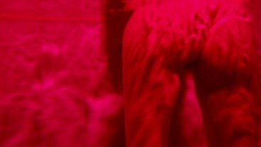 Ariel Ortiz bathes naked in a thermal bath and celebrates afterwards by having her second squirt in a hotel