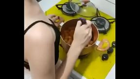 MAGRINHA GOSTOSA DO KRLH, ALGUEM SABE O NOME DELA?