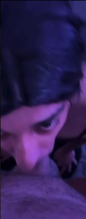 Cassie shows us her sucking talents