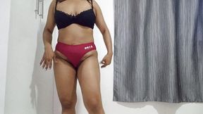 Stepmom Shows off Her Sexy Lingerie and Makes Her Want to Masturbate with Erotic Moves