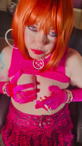 Gloved Ginger Slut Tina Snua Gets Her Tits Out As She Smokes - Smoking Natural Tits Amateur Gloves Jewellery